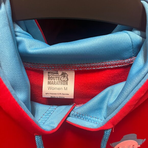 Tulsa half marathon hoodie - Picture 2 of 3